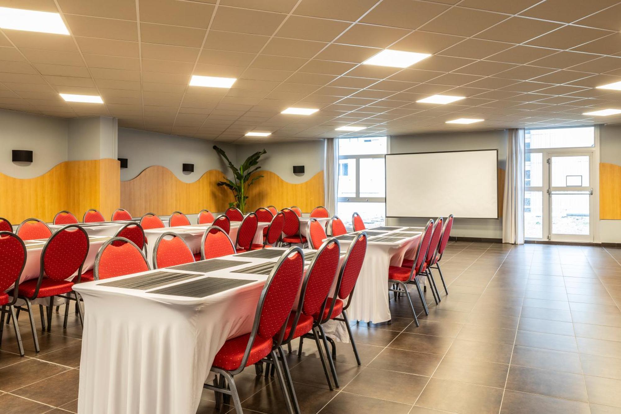 Ibis Budget Paris Porte D'Aubervilliers Exterior photo